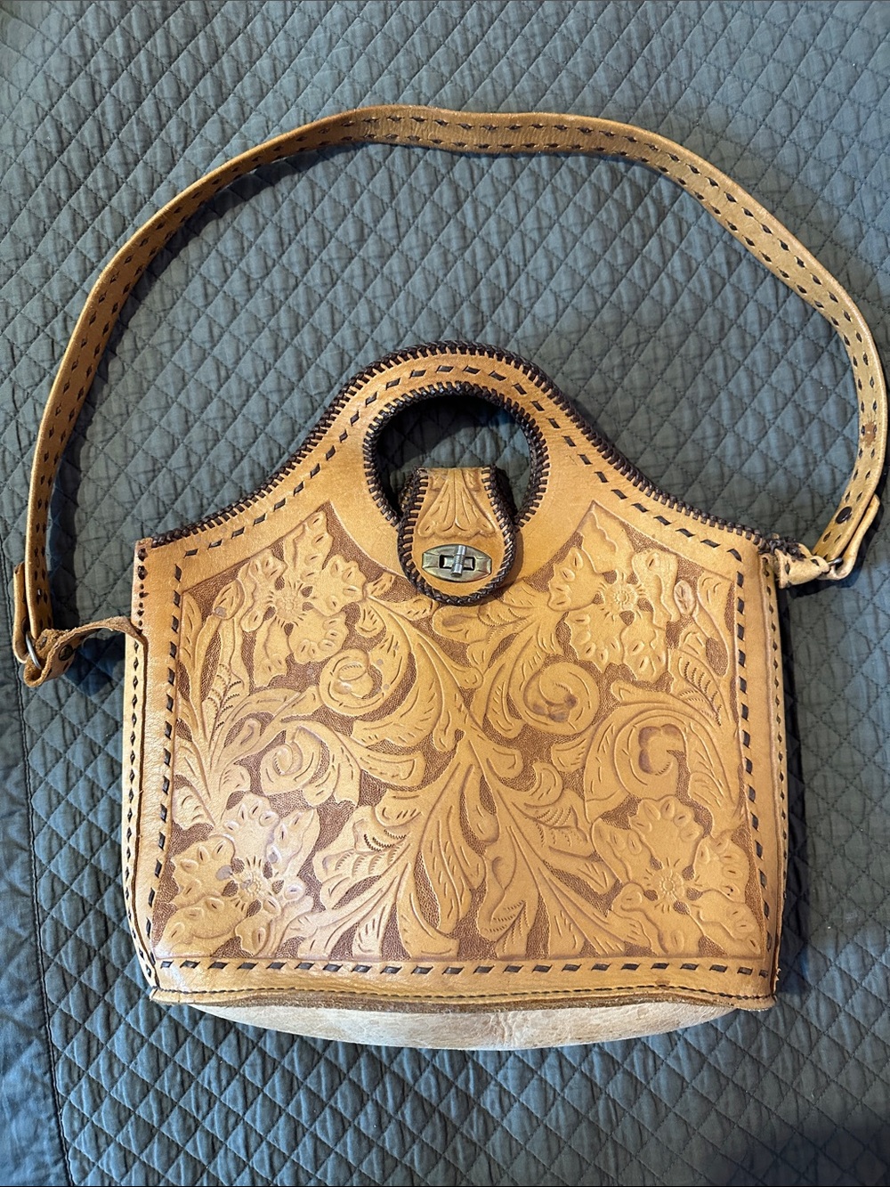 Vintage Mexican Hand-Tooled Leather Floral Shoulder Bag - Tan